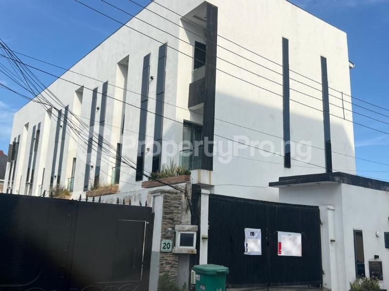 2 bedroom House for rent Ologolo Lekki Lagos
