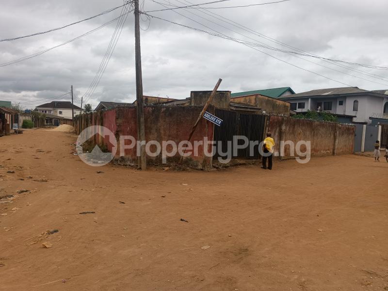 2 bedroom House for sale Igando Phase One Behind One Love Food Igando Ikotun/Igando Lagos