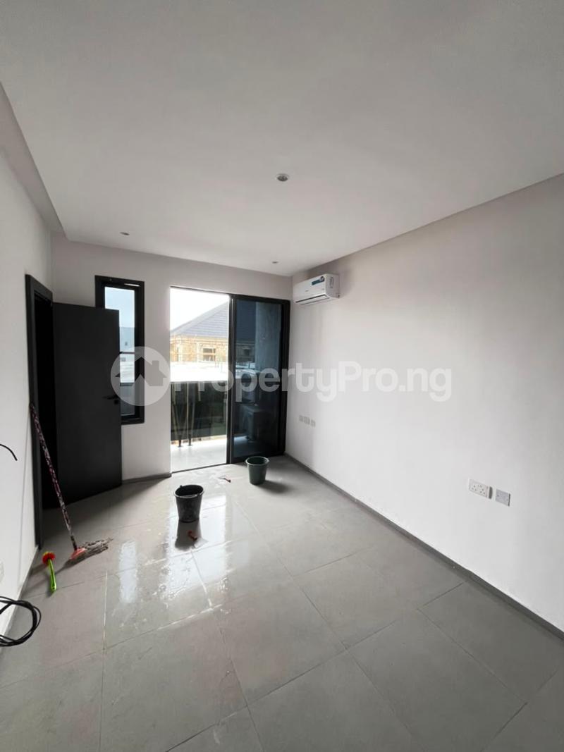 2 bedroom House for rent Ikate Lekki Lagos