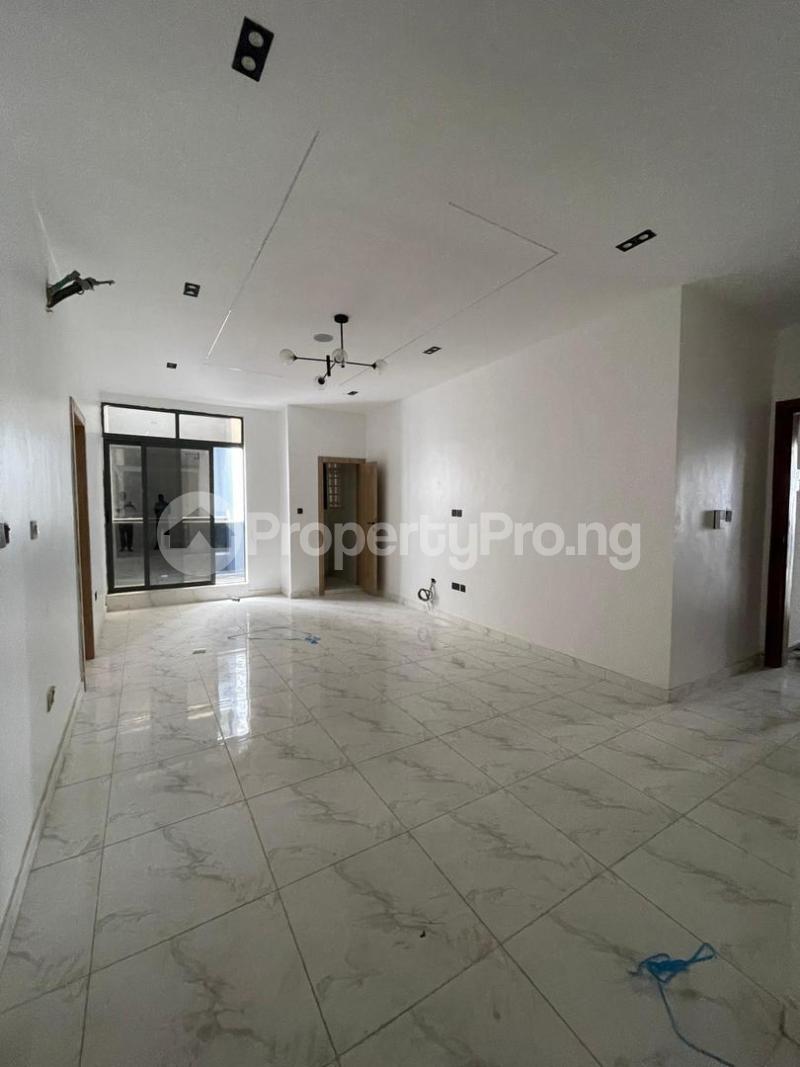 2 bedroom Flat / Apartment for rent Ologolo Lekki Lagos