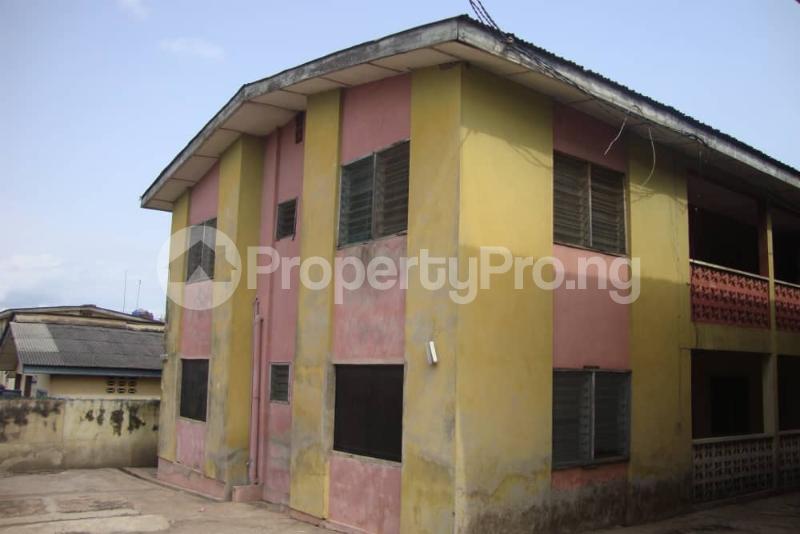 House for sale No11 Akinmushuti Avenue Felele Straight Challenge Ibadan Oyo