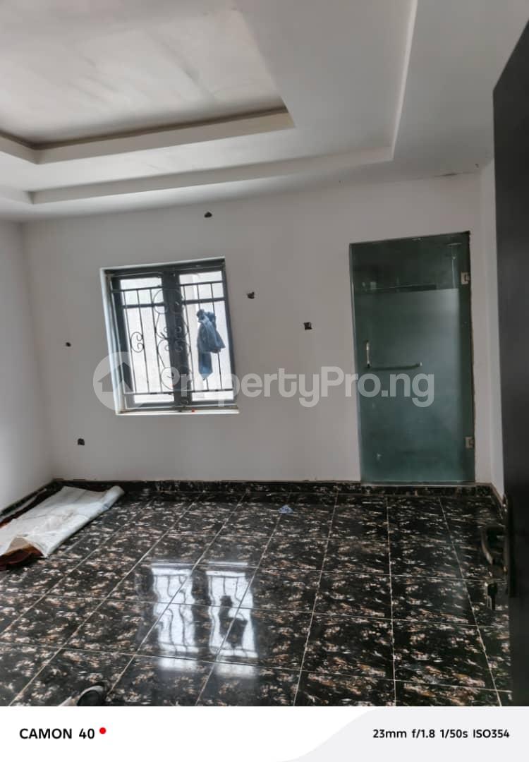 8 bedroom House for sale Cele Rainbow Via Kasumu Road Akala Express Ibadan Oyo - 0