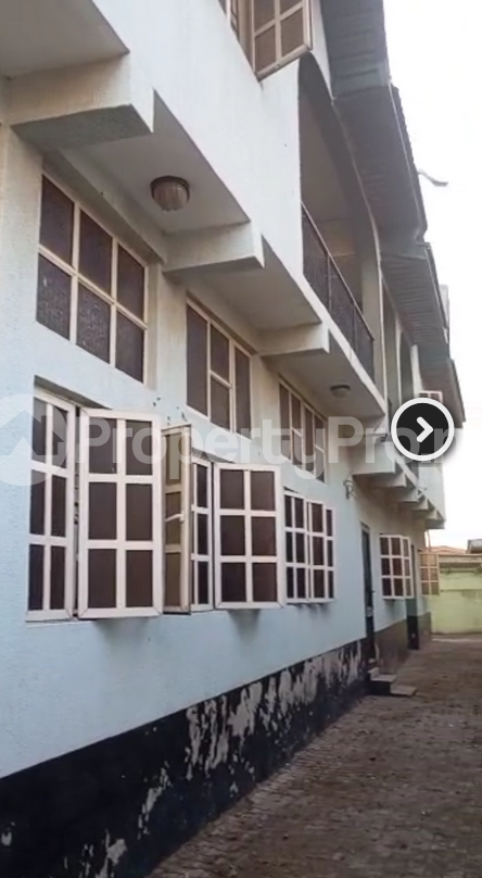 10 bedroom House for sale Teju Ring Road Ajeigbe Ring Rd Ibadan Oyo - 1