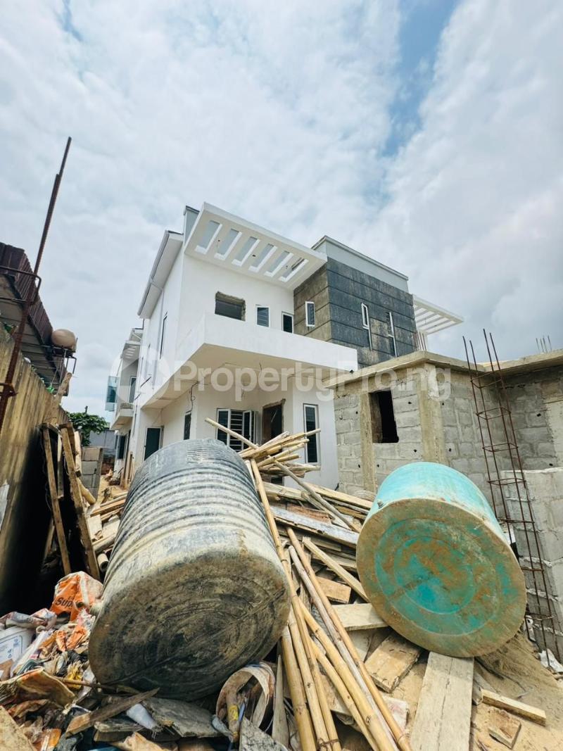 4 bedroom House for sale Adeniyi Jones Ikeja Lagos