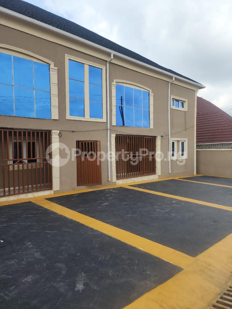 10 bedroom House for sale  Oluyole Estate Ibadan Oyo