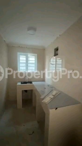 1 bedroom Flat / Apartment for rent Off Morocco Road Yaba Lagos