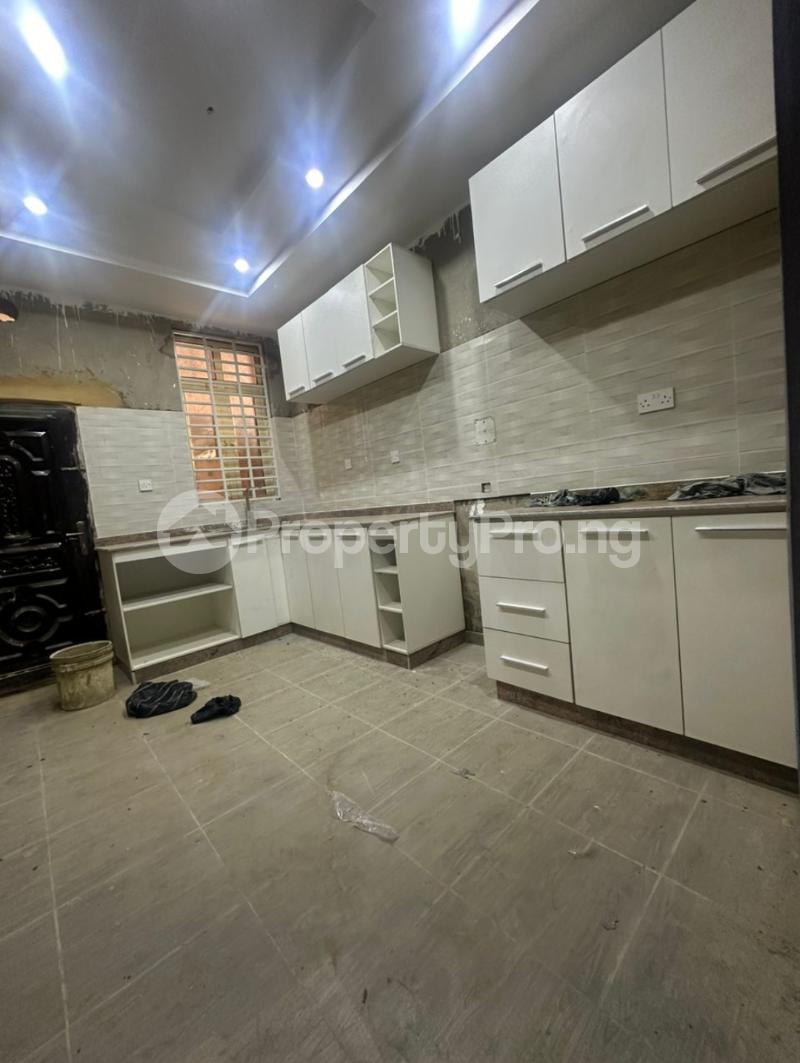 3 bedroom Flat / Apartment for rent Olaleye New Town, Iponri Surulere Lagos