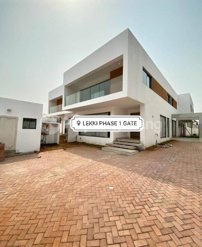 4 bedroom House for sale Off Omorinre Johnson Street Lekki Phase 1 Lekki Lagos