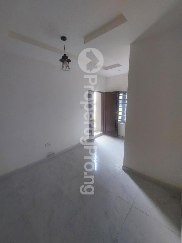 1 bedroom Flat / Apartment for rent Luth Gate, Itire Surulere Lagos - 0