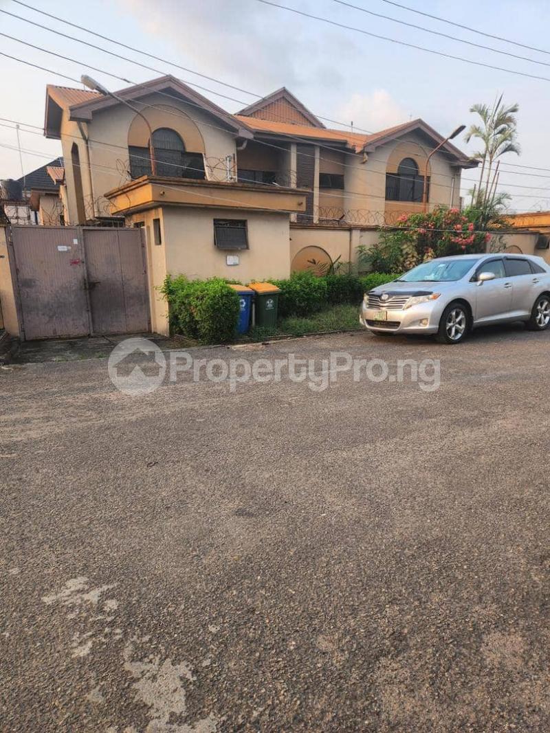 10 bedroom House for sale Magodo GRA Phase 2 Kosofe/Ikosi Lagos