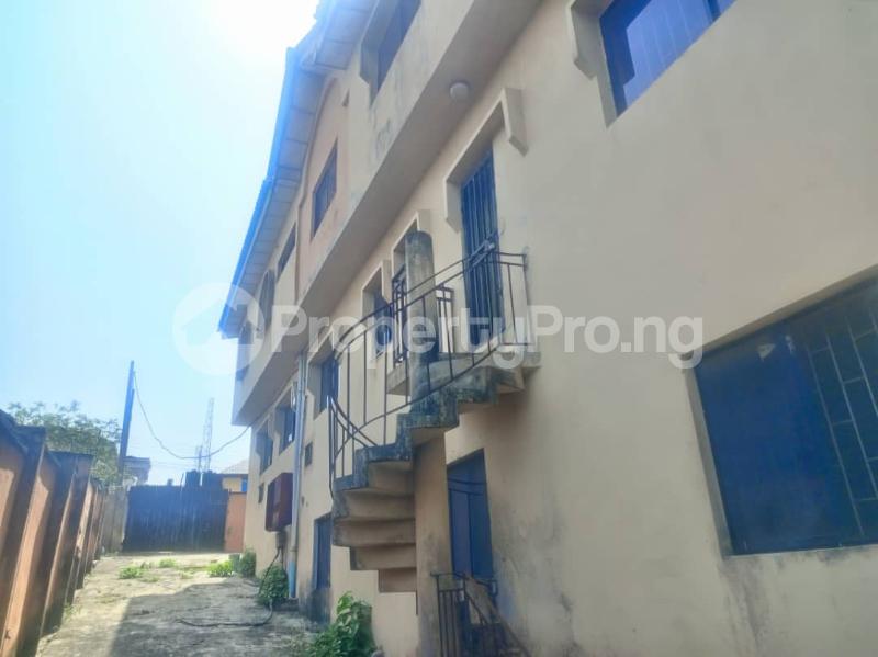 10 bedroom House for sale Magodo Kosofe/Ikosi Lagos