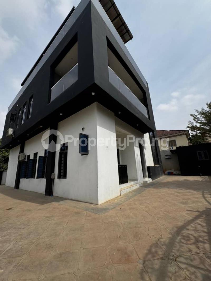 3 bedroom House for rent Maitama Abuja