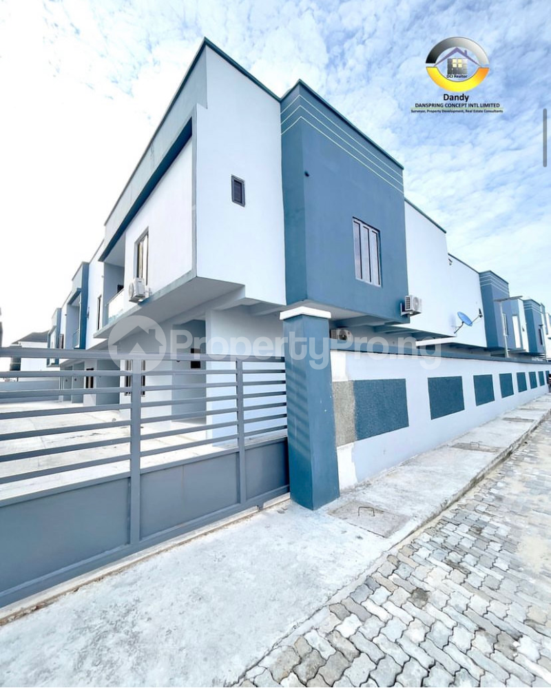 4 bedroom House for sale orchid Lekki Lagos