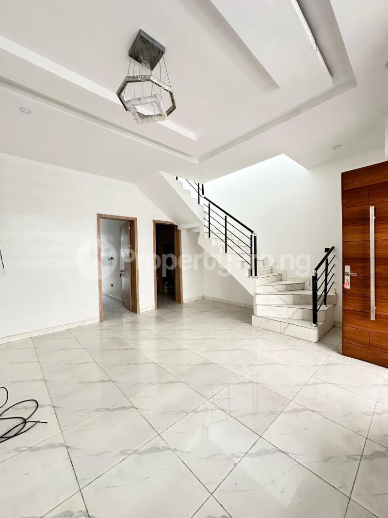 4 bedroom House for sale Ikota Lekki Lagos - 4