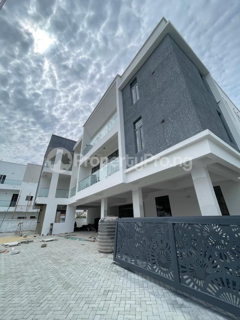 3 bedroom Flat / Apartment for sale Osapa london Lekki Lagos