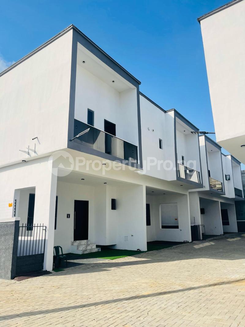 4 bedroom House for sale Atlantic Nominee Abraham adesanya estate Ajah Lagos