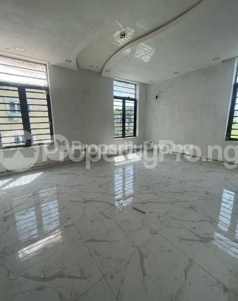 8 bedroom House for rent Phase 2 Lekki Phase 2 Lekki Lagos - 0
