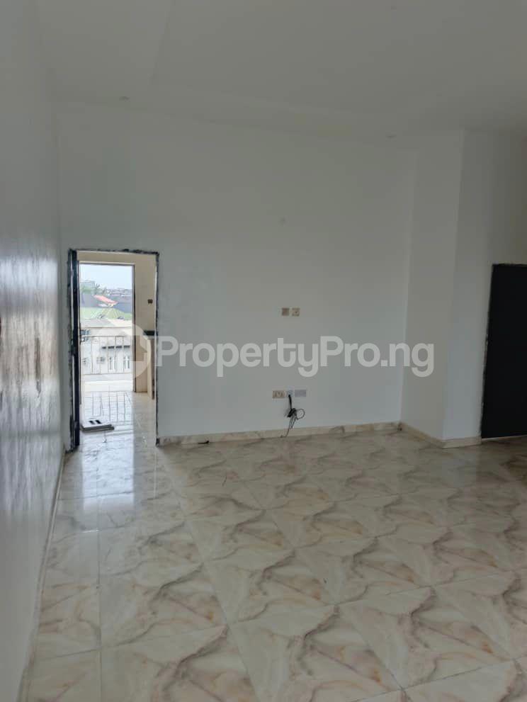 3 bedroom Flat / Apartment for rent Akoka Alagomeji Fola Agoro Sabo Onike Adekunle Alagomeji Yaba Lagos - 0