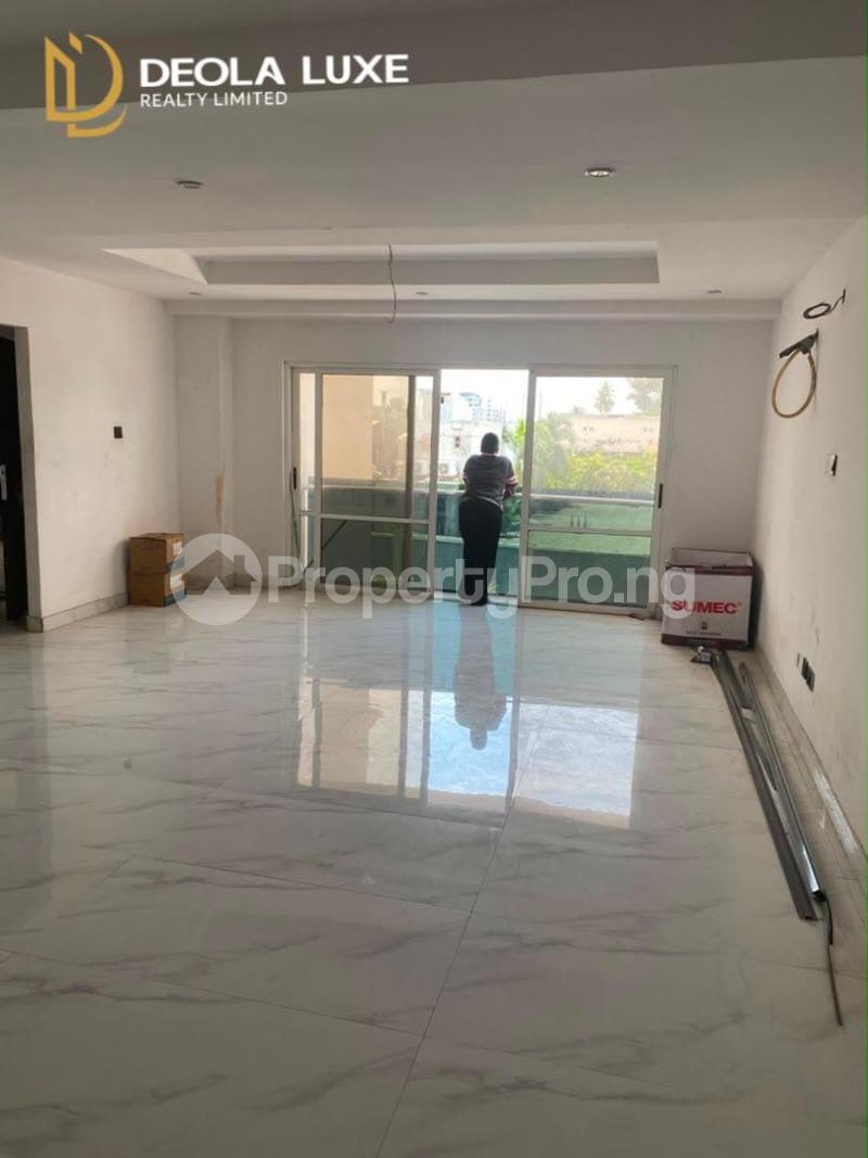 3 bedroom Flat / Apartment for rent Awolowo Road Ikoyi Lagos