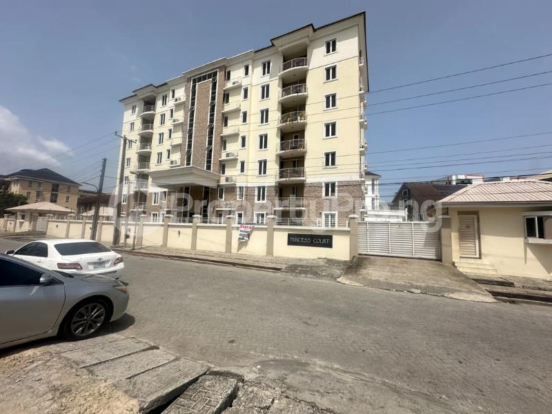 3 bedroom Flat / Apartment for rent Lekki Phase 1 Lekki Lagos