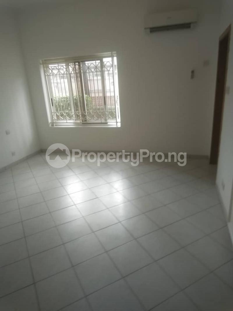 3 bedroom Flat / Apartment for rent Ikoyi Lagos