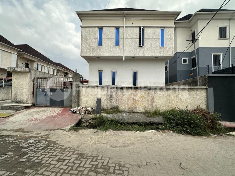 3 bedroom House for sale Thomas estate Ajah Lagos