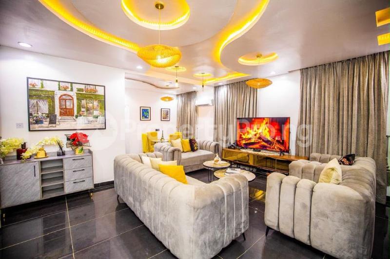 Flat / Apartment for shortlet Yaba Lagos