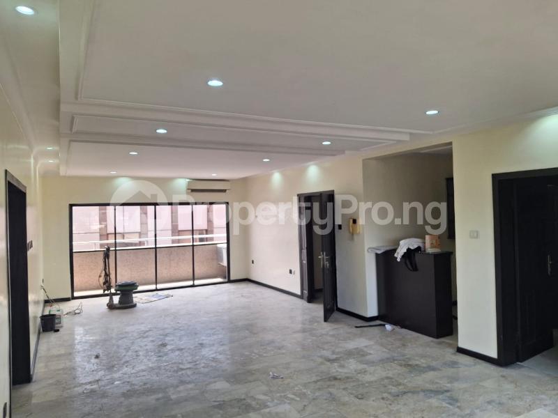 3 bedroom House for rent Victoria Island Lagos