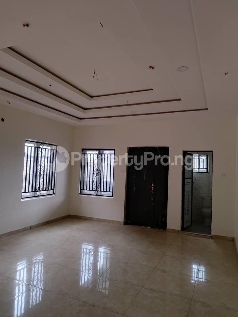 3 bedroom Flat / Apartment for rent P And T Estate Egbeda Alimosho Lagos