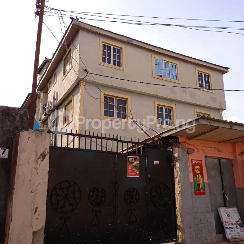 3 bedroom Flat / Apartment for rent   Gbagada Lagos