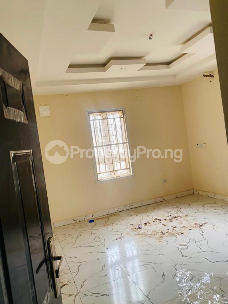 3 bedroom Flat / Apartment for rent Gaduwa Abuja
