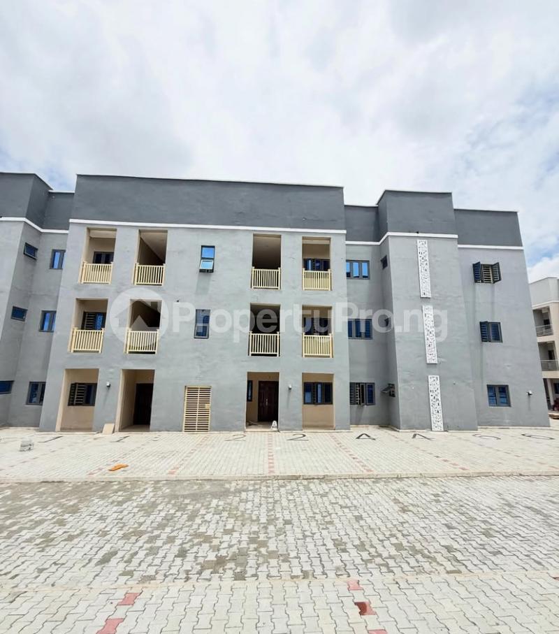 3 bedroom Flat / Apartment for rent Idu Abuja