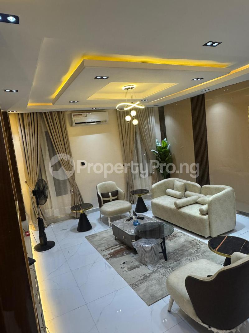 3 bedroom Flat / Apartment for shortlet Anthony Anthony Village Maryland Lagos