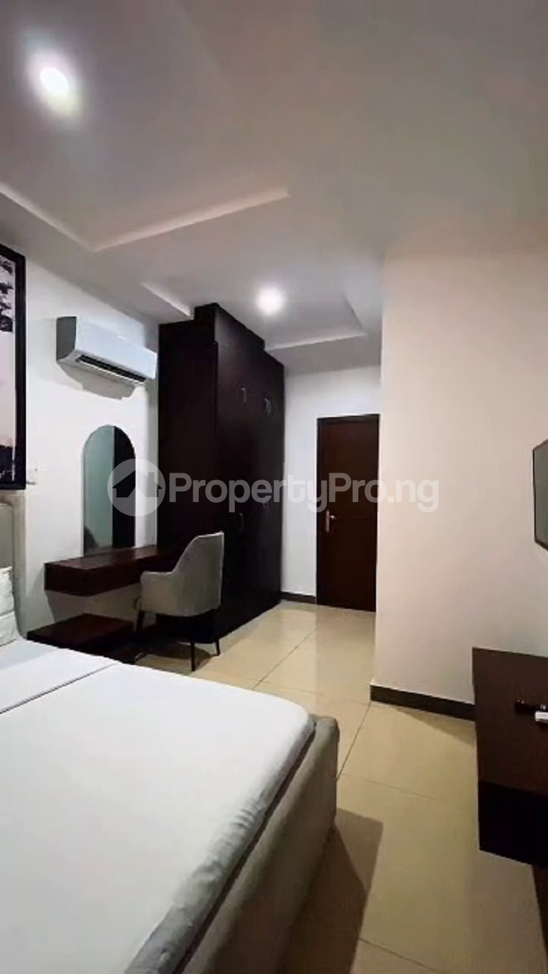 3 bedroom Flat / Apartment for shortlet Parkview Estate Ikoyi Lagos