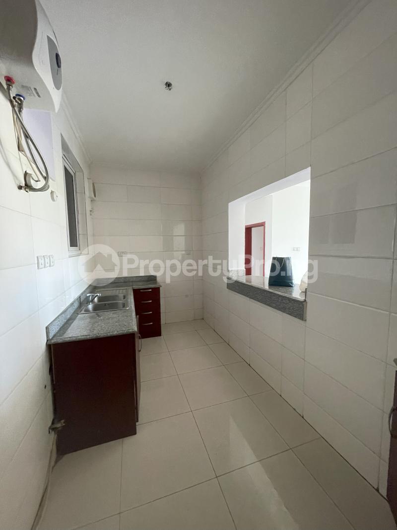 3 bedroom Flat / Apartment for rent Cadogan Estate, Osapa, Jakande, Lekki Lagos State Jakande Lekki Lagos