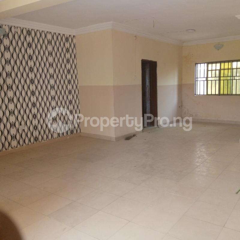 3 bedroom Flat / Apartment for rent Church Baba Akala Express Ibadan Oyo - 1