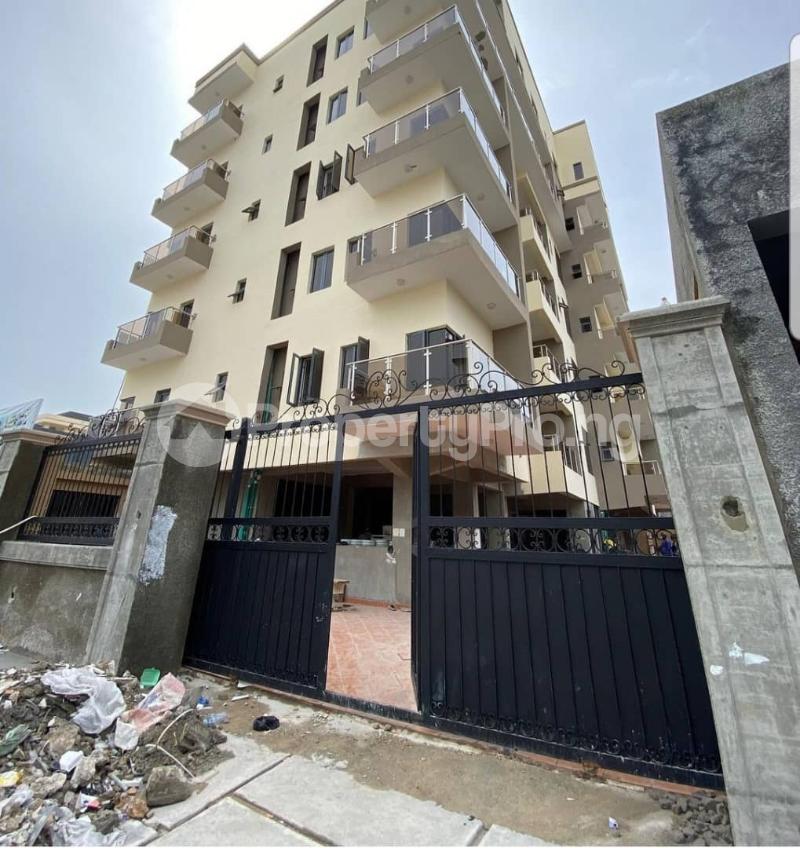 3 bedroom Flat / Apartment for sale ONIRU Victoria Island Lagos