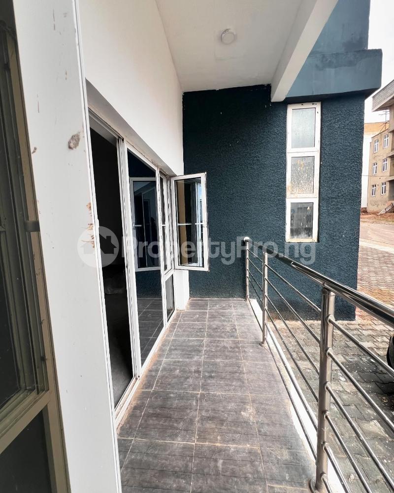 3 bedroom Flat / Apartment for rent Main Gwarinpa Abuja
