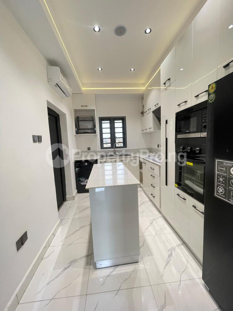 3 bedroom Flat / Apartment for sale Ifako-gbagada Gbagada Lagos