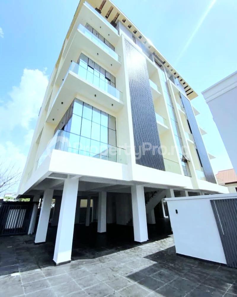 3 bedroom Flat / Apartment for sale Lekki Phase 1 Lekki Lagos