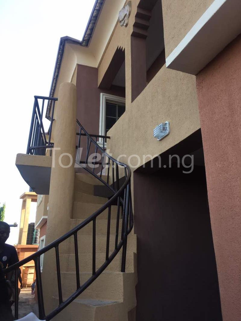 3 bedroom Flat / Apartment for rent   Ojoo Ibadan Oyo