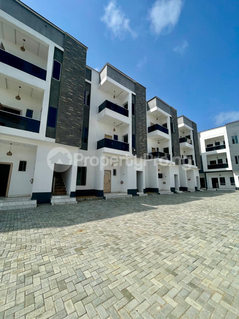 3 bedroom House for sale Mobil Road Ajah Lagos