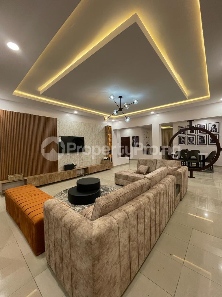 3 bedroom Flat / Apartment for shortlet Off Sandfill Bus Stop ONIRU Victoria Island Lagos