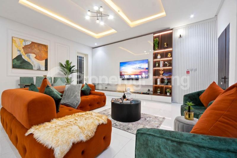 3 bedroom Flat / Apartment for shortlet ONIRU Victoria Island Lagos