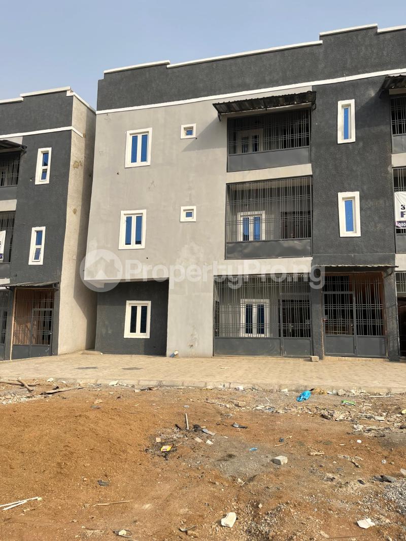 3 bedroom Flat / Apartment for sale Dawaki Abuja