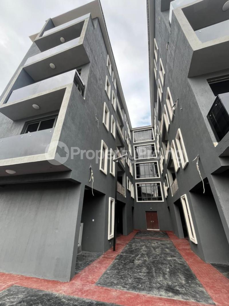 3 bedroom Flat / Apartment for rent ONIRU Victoria Island Lagos