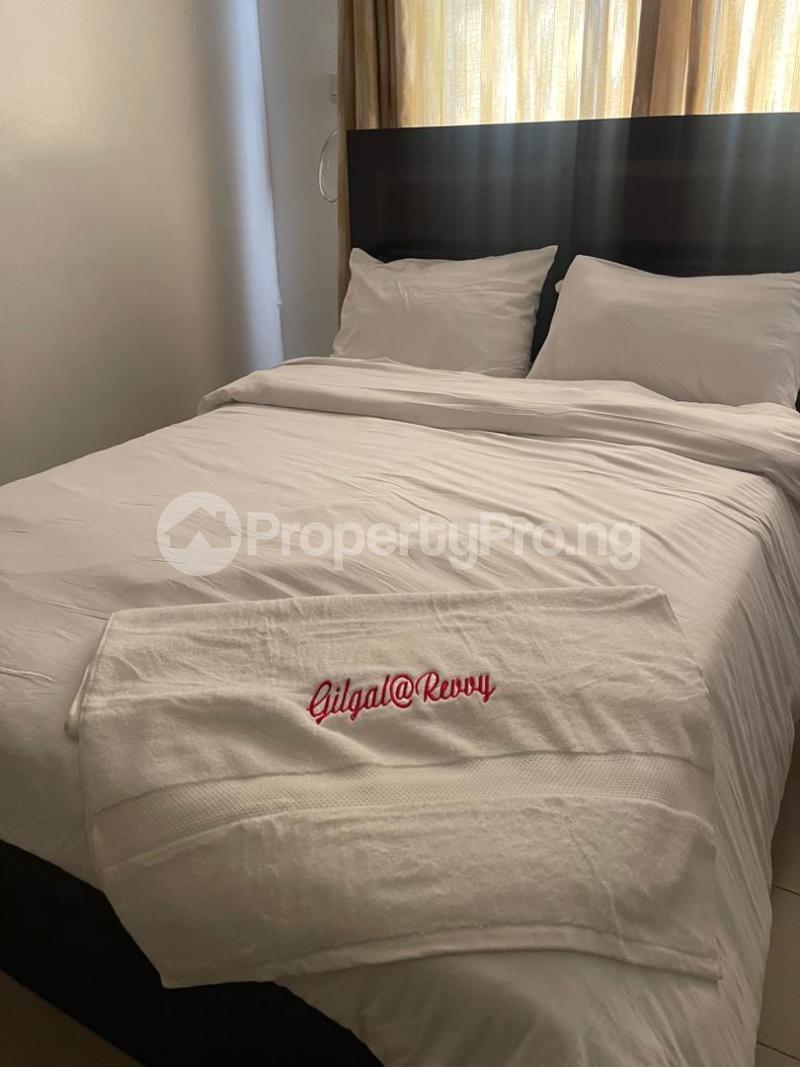 3 bedroom Flat / Apartment for shortlet Ilupeju Lagos - 0