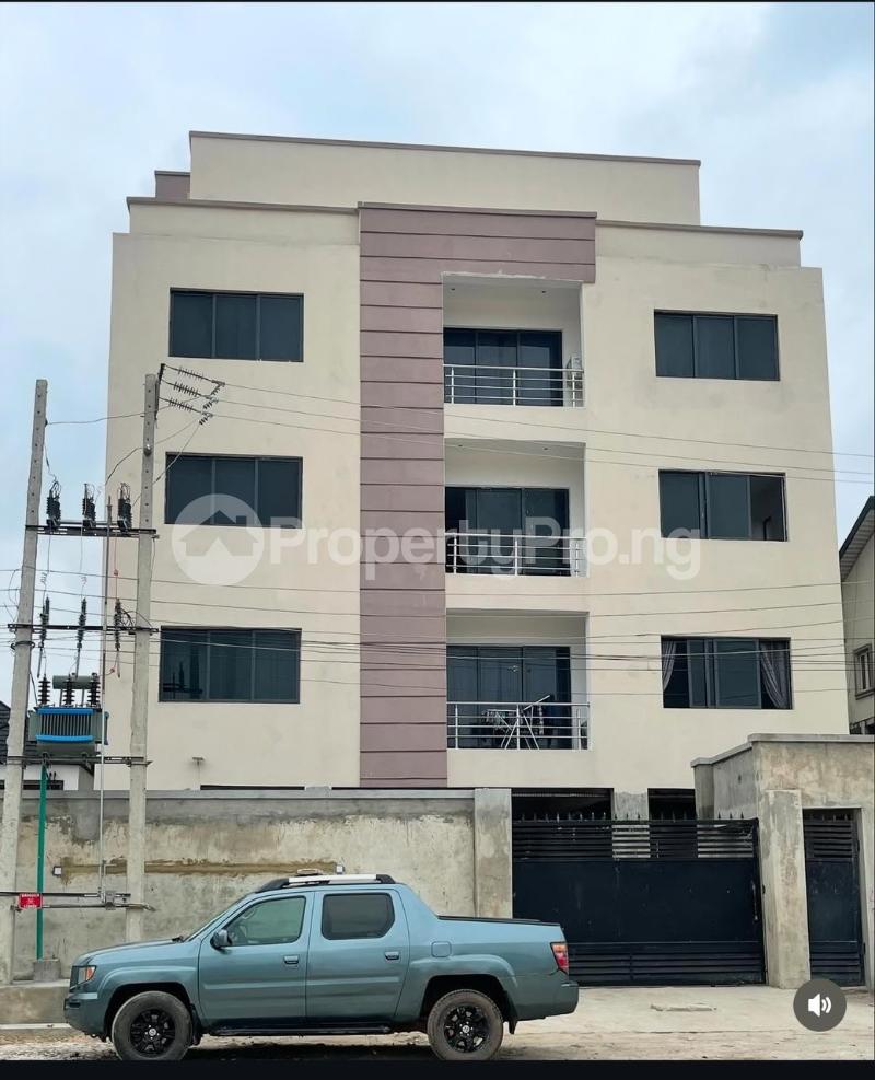 3 bedroom Flat / Apartment for rent Ologolo Lekki Lagos