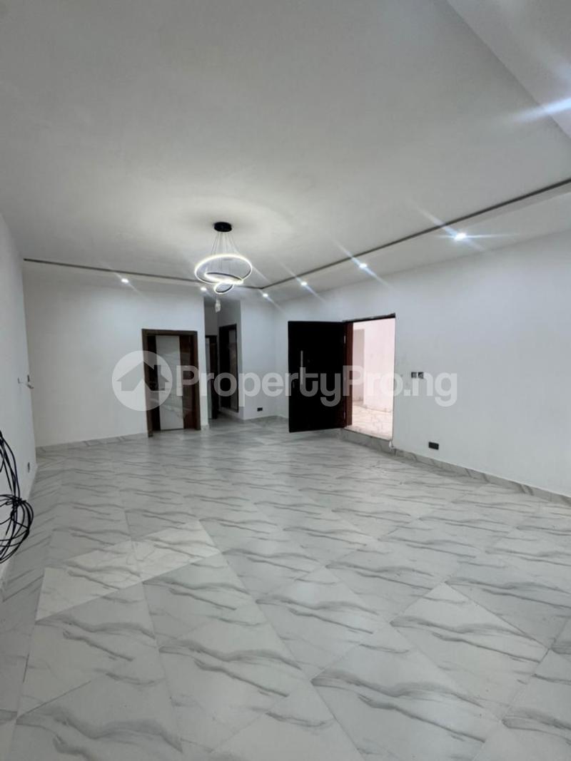 3 bedroom Flat / Apartment for rent Osapa london Lekki Lagos