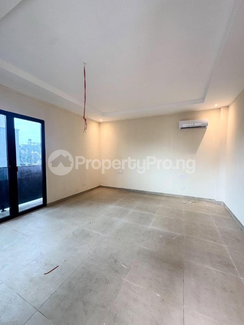 3 bedroom Flat / Apartment for rent Lekki Lagos
